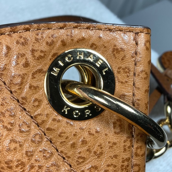 Michael Kors Studded Leather Carryall Tote Shoulder - Picture 14 of 16